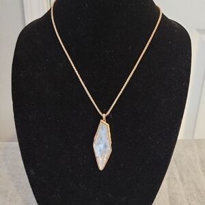 Kendra Scott "Beth" Adjustable Rose Gold and Mother of Pearl Necklace